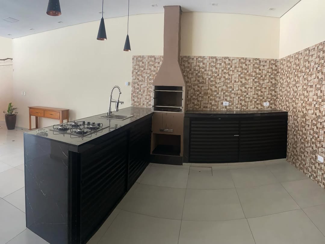 Cozinha gourmet completa com churrasqueira